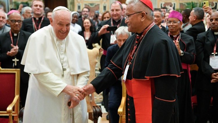 22e Assemblée Générale de Caritas Internationalis, le Pape François a reçu en audience 400 délégués  venus du monde entier